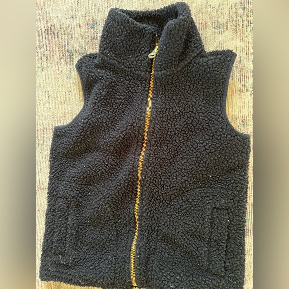 Old Navy Kids Black Fleece Vest xs - Picture 2 of 3